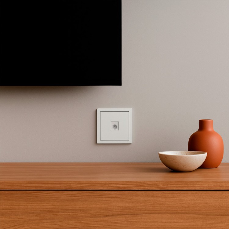 Розетка телевізійна Ardero ER141TV-W Soft біла