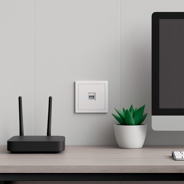 Розетка комп'ютерна Ardero ER151PC-W Soft біла