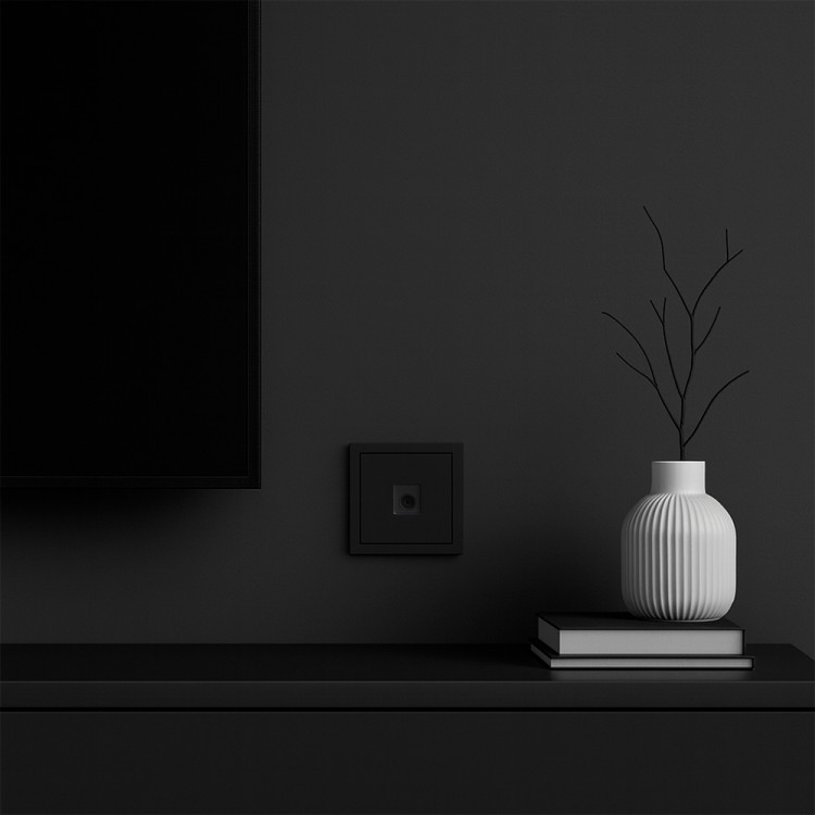 Розетка телевізійна Ardero ER141TV-B Soft чорна