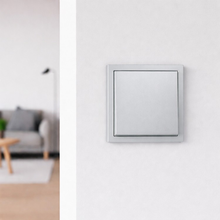 Вимикач 1-клавішний прохідний Ardero EV121-S Soft 10А срібний