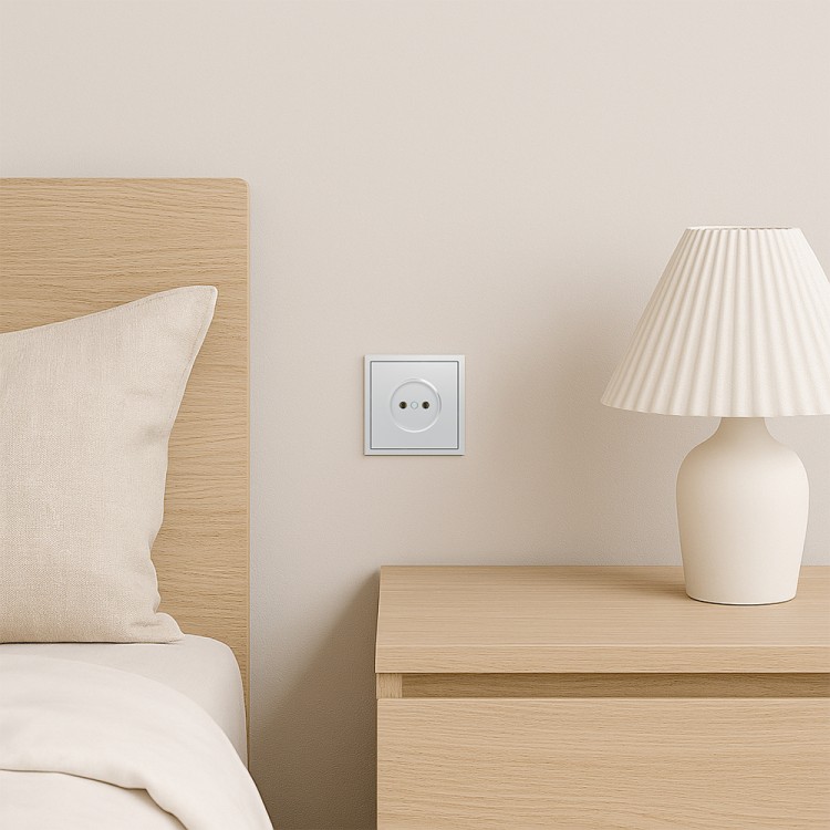 Розетка Ardero ER111-S Soft 16А без заземлення срібна