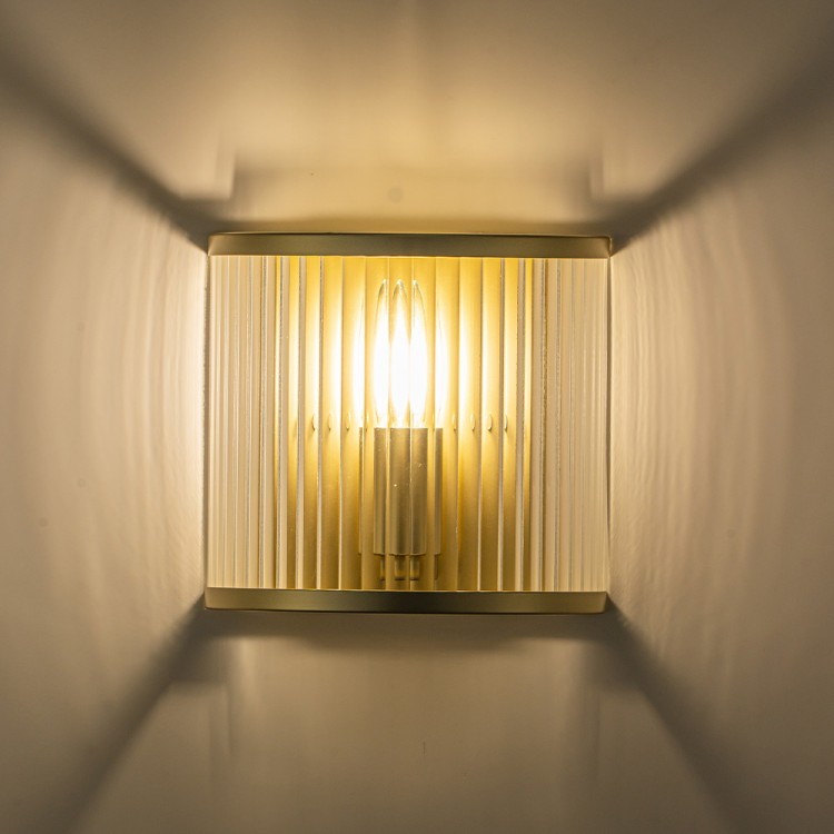 Накладной светильник Lumiart Atelier BL5016-2 JANE под лампу золотой сатин